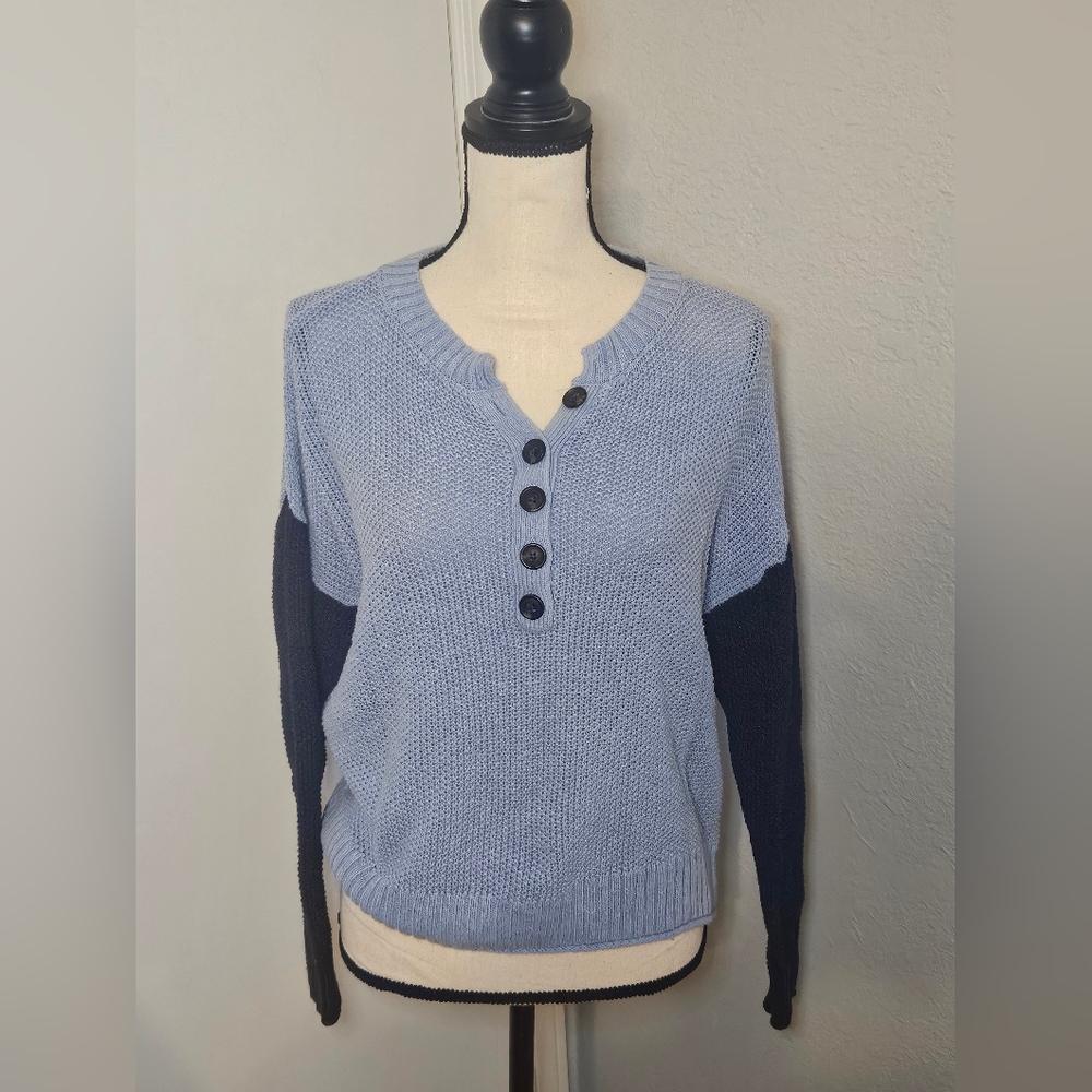 Women's American Eagle Sweater